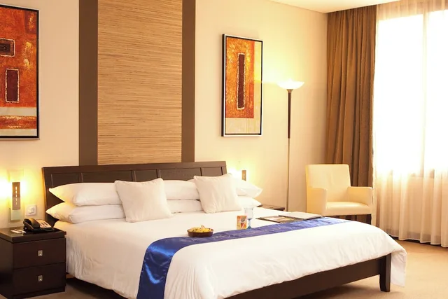 جناح بسرير كينج بإطلالة على المدينة، Protea Hotel By Marriott Kampala 1/2