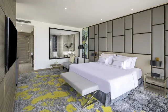 The Level, Premium, King Bed، Melia Vinpearl Thanh Hoa 1/2