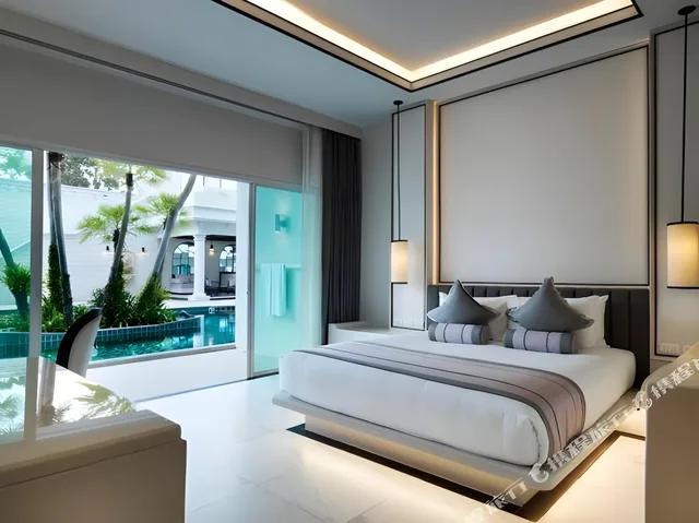 Club, Executive, King Bed, Pool Access، Chanalai Romantica Resort, Kata Beach - Adults Only 1/1