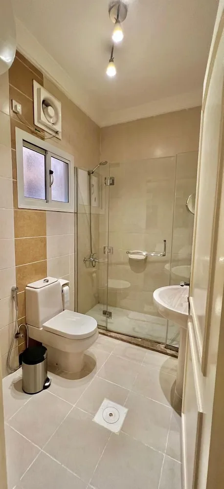 شقة جونيور بسرير كينج بغرفة نوم واحدة، Loren Suites Al Salamah 5/5