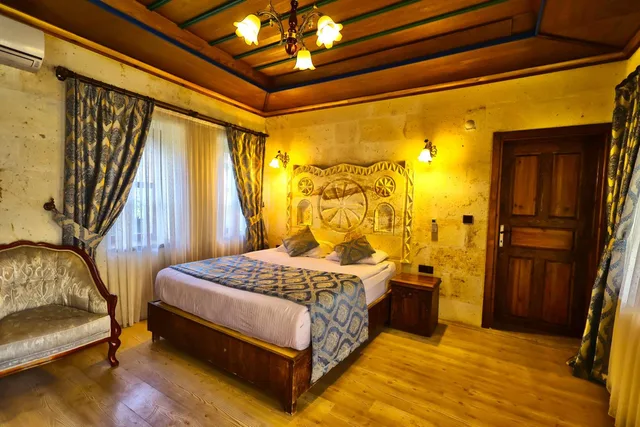 غرفة قياسية بسرير مزدوج، Empire Cave Hotel 1/10