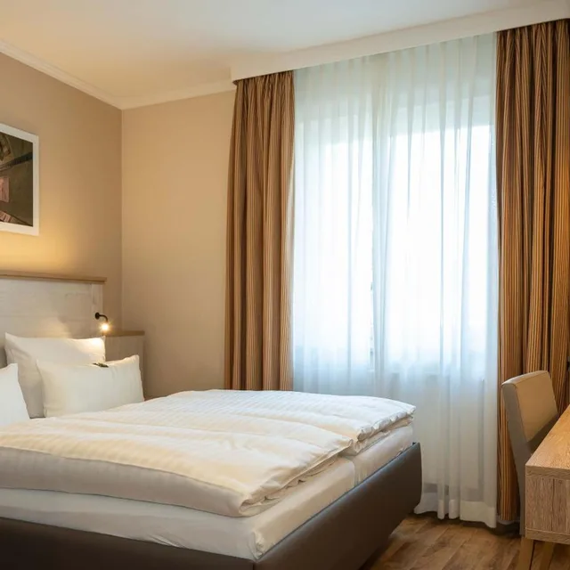 غرفة بسرير مزدوج، Boutique Hotel Rosengarten 4/10