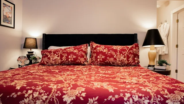 Zen, Executive, Suite, King Bed, Terrace, Ground Floor، Meranova Guest Inn 2/3