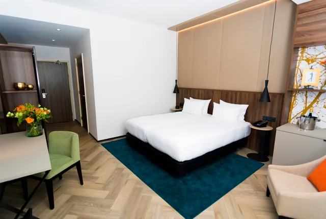 غرفة بسريرين منفصلين، Doubletree By Hilton Royal Parc Soestduinen 7/10