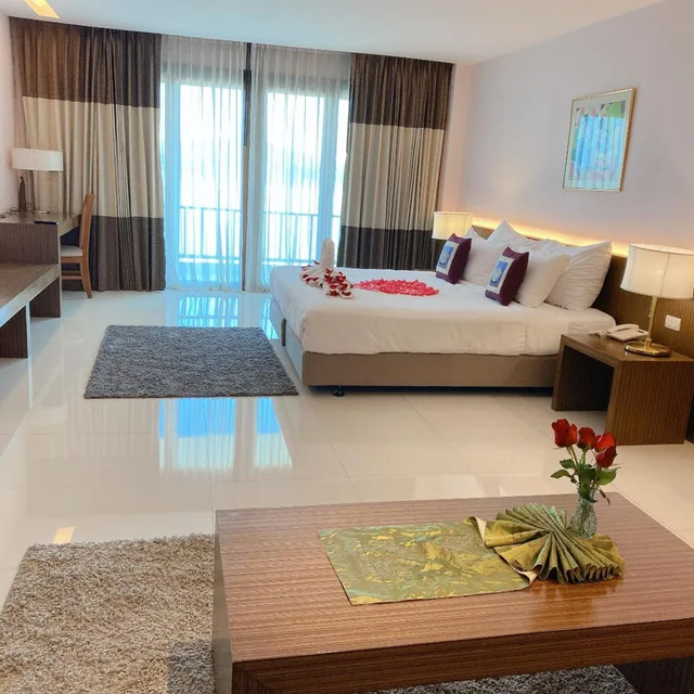 جناح تنفيذي بسرير كينج، Siam Triangle Hotel 4/10