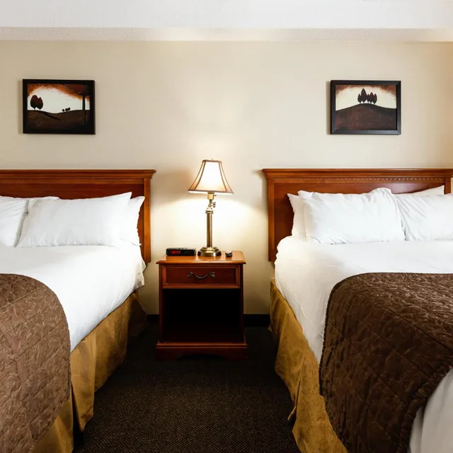 غرفة قياسية رباعية، Welcominns Hotel Ottawa 9/10