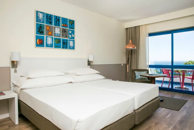 Deluxe, Sea View, Pestana Cascais Ocean and Conference Aparthotel 1/5