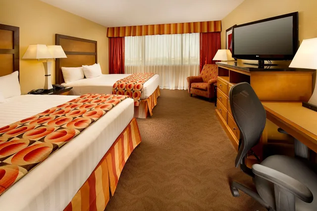 غرفة ديلوكس بسريرين كوين بشرفة لذوي الإعاقة، Drury Inn And Suites Phoenix Airport 5/7