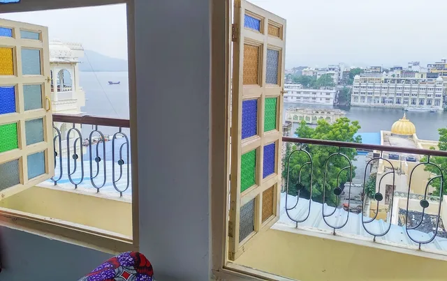 Hotel Lake Ghat Palace, Udaipur 5/53