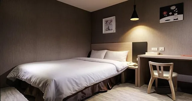 غرفة قياسية بسرير مزدوج، O House Hotel 1/3