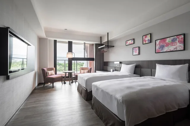 غرفة ديلوكس بسريرين منفصلين، Lakeshore Hotel Yilan 1/3
