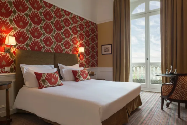 Pavilion, Queen Bed، Domaine de la Tortiniere 6/10