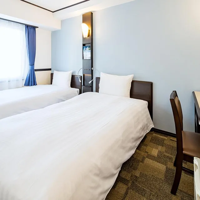 Room, Twin Beds, Smoking, TOYOKO INN KINTETSU YOKKAICHI-EKI KITAGUCHI 4/5