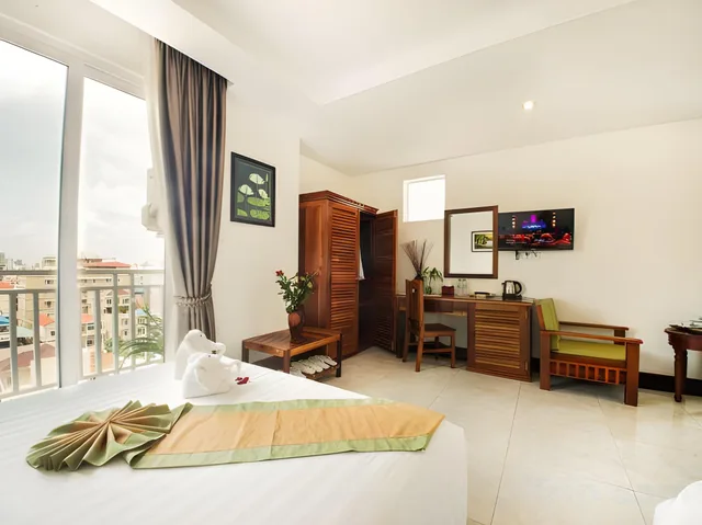 غرفة سوبيريور بسرير كوين بإطلالة على المدينة، RELAX HOTEL 1/1