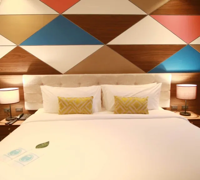 غرفة ديلوكس بسرير كينج، Summit Hotel Naga 2/4