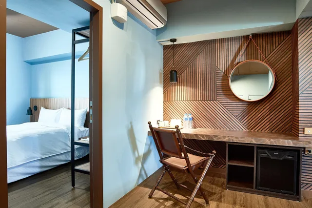 جناح ديلوكس بسريرين كوين بغرفتي نوم، Hotel de Trianon 3/3