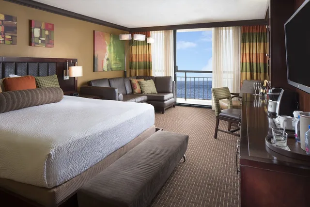 Superior, King Bed, Adult Only، The San Luis Resort Spa & Conference Center 4/9