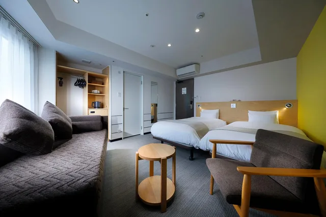 غرفة سوبيريور بسريرين منفصلين مع أريكة، Hotel Villa Fontaine Tokyo Kayabacho 1/1