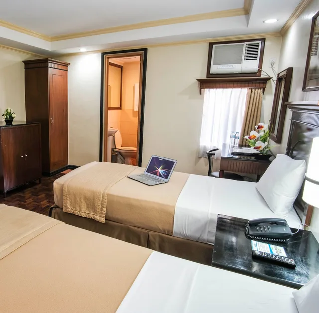 غرفة ديلوكس بسريرين منفصلين، Fersal Hotel P Tuazon Cubao 1/8