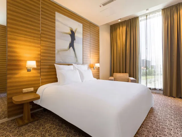 غرفة كلاسيكية بسرير مزدوج بإطلالة على البحيرة، Mercure Tallinn 3/10