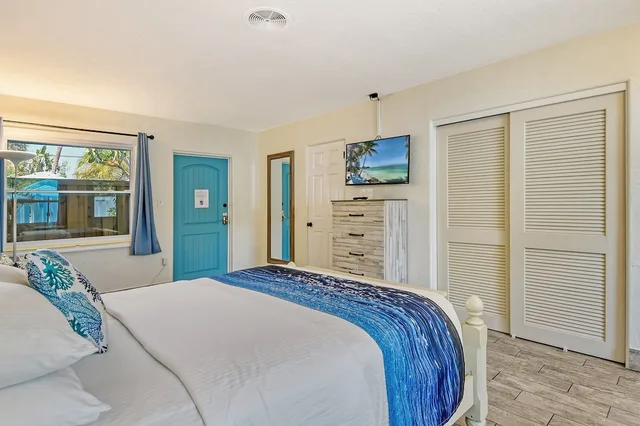 Courtyard, Studio, Suite, Queen Bed, Sofa، Siesta Key Palms Resort 3/7