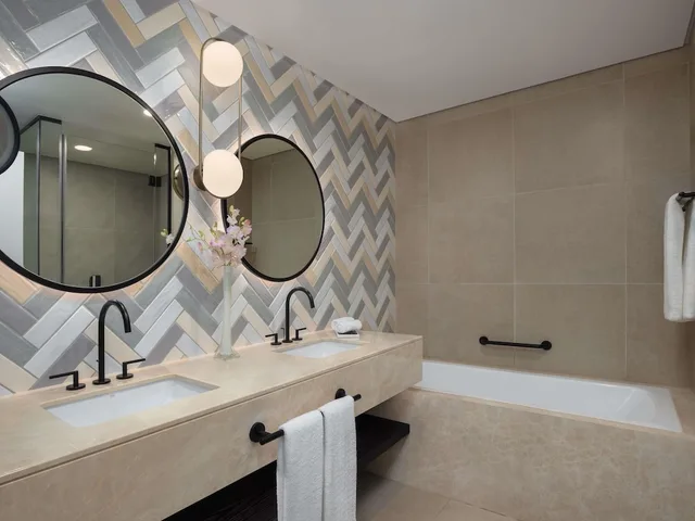 Luxury, 2 Queen Beds, Beach Front، Sofitel Ras Al Khaimah Al Hamra Beach Resort 5/5