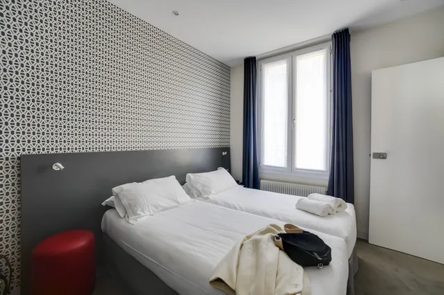 Classic, Double Bed, Acropolis Hotel Paris Boulogne 5/10