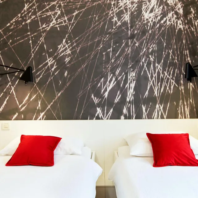 غرفة كومفورت بسريرين منفصلين، Art Hotel Like 7/7