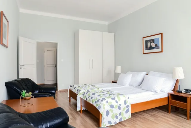 شقة عائلية بسرير مزدوج وسريرين منفصلين بغرفتي نوم بمطبخ، Orion Hotel Prague 4/9