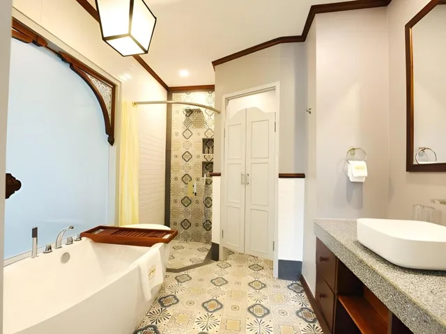 Courtyard, Twin Beds، Mybanlao Hotel 10/10