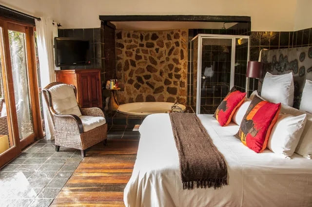 جناح جونيور بسرير كينج، Kedar Heritage Lodge Conference Centre Spa 2/3