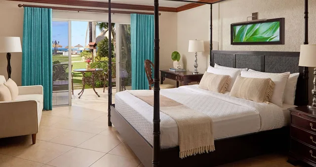1 Bedroom, Caribbean, Walkout, Club, Suite, King Bed, Garden View, Terrace, Club Floor، Sandals Grande Antigua 1/5