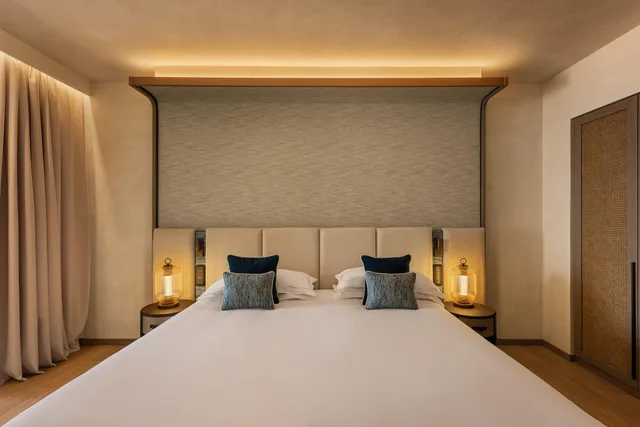 Pool, Suite, Sea View, Mazzaro Sea Palace – VRetreats 1/2
