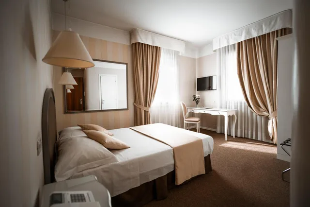 غرفة كلاسيكية بسرير كوين، Bonotto Hotel Belvedere 1/3
