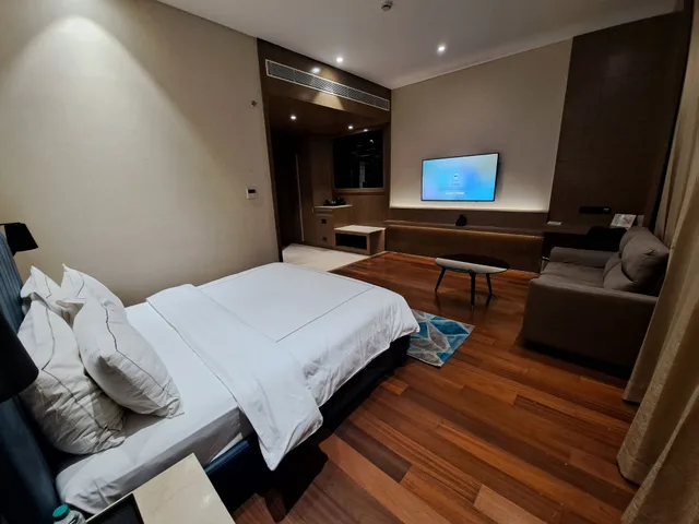 جناح تنفيذي بسرير كينج، Goldfinch Retreat 5/10