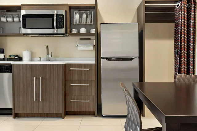 1 Bedroom, Suite, King Bed, Home2 Suites by Hilton Minneapolis University Area 3/3