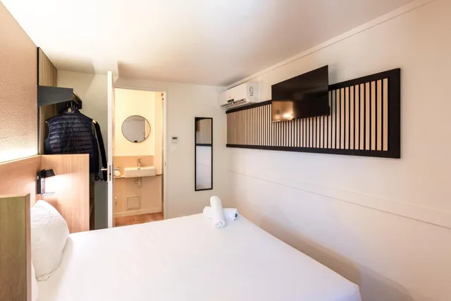 Comfort, Double Bed, Premiere Classe Toulon - La Seyne sur Mer 3/4