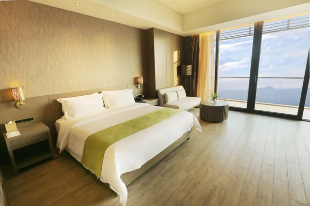 غرفة بسرير كينج بإطلالة على البحر، Mangrove Tree Resort World (Coral Tower) 4/9