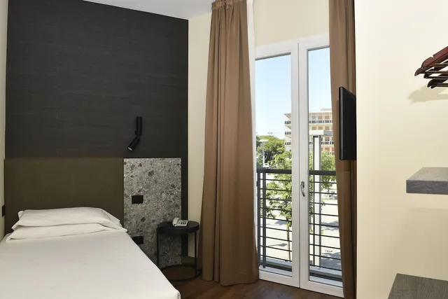 غرفة سوبيريور مفردة، Hotel Eden 1/4