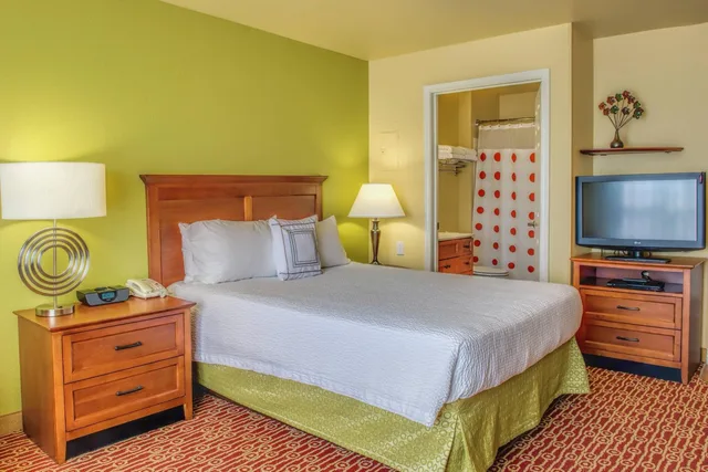 استوديو بسرير كوين مع أريكة بحوض استحمام لذوي الإعاقة، Towneplace Suites Las Cruces 4/8