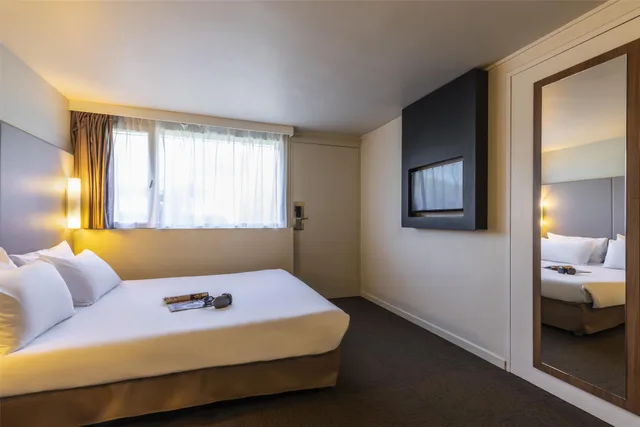 Next Generation, Double Bed, Hotel Campanile Strasbourg Lingolsheim 2/10