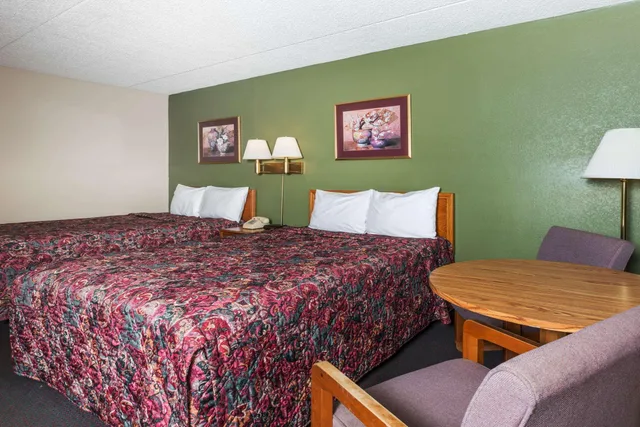 غرفة بسريرين مزدوجين للمدخنين، Days Inn by Wyndham New Market/I-81 1/1