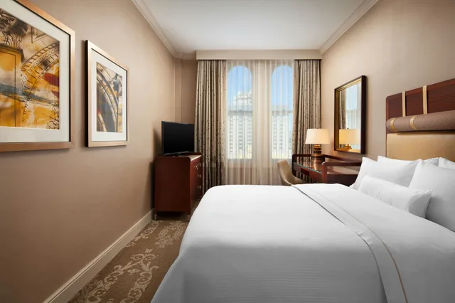 غرفة بسرير كوين، THE WESTIN SAN JOSE 1/2