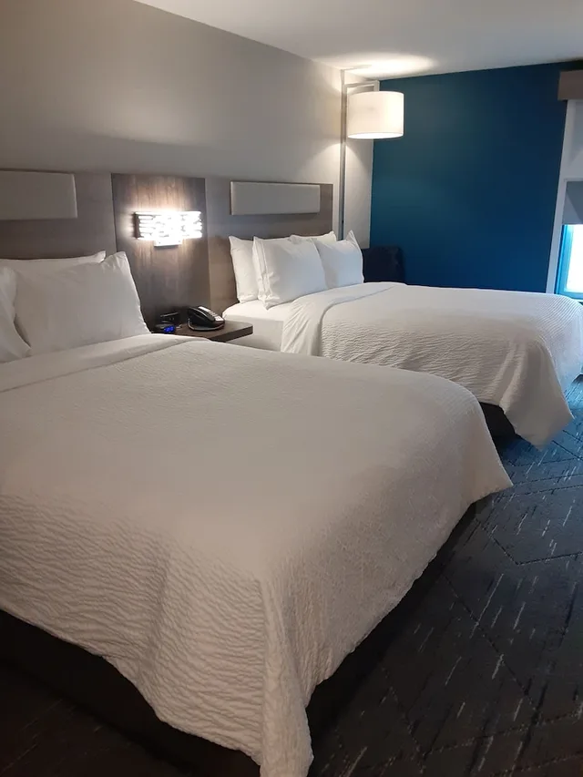 غرفة قياسية بسرير فردي، Holiday Inn Express Rensselaer, an IHG Hotel 1/4