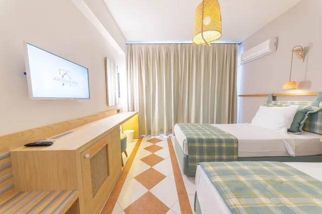 غرفة ديلوكس بسرير مزدوج أو سريرين منفصلين بشرفة، Arinnanda Hotel Cesme 4/10