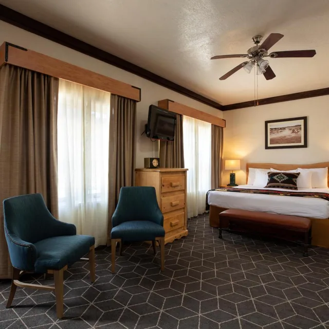 جناح عائلي، El Rancho Hotel 6/7
