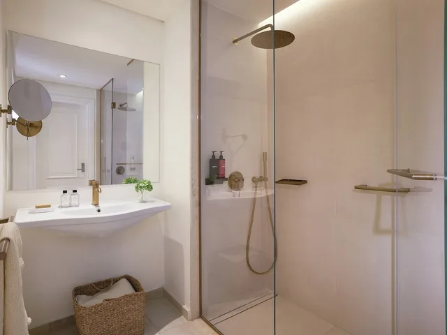 Palace, Suite, 2 Double Beds, Sofa, Main Building، Grecotel Eva Palace 4/5