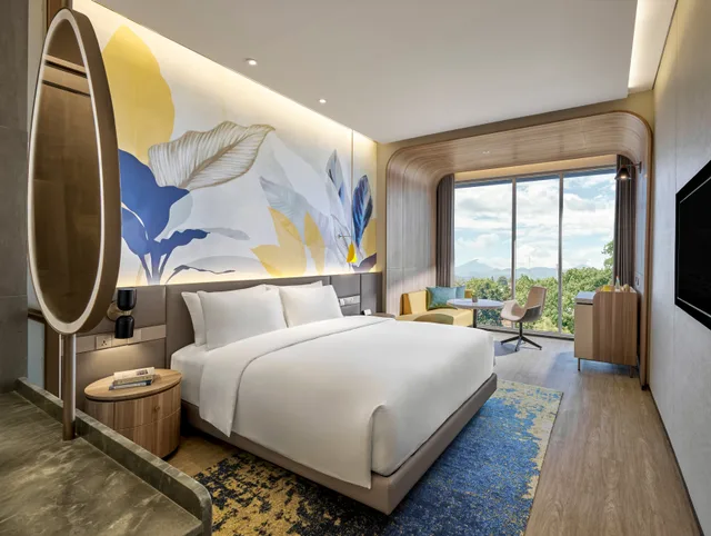 غرفة ديلوكس بسرير كينج، voco Bandung Setiabudi by IHG 3/4