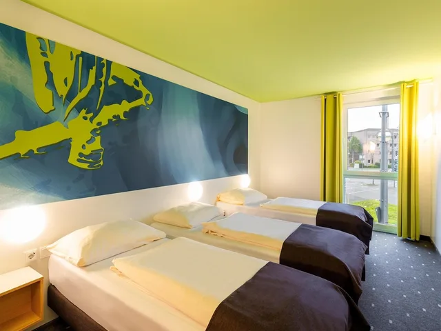 غرفة ثلاثية بثلاثة أسرّة، B&B Hotel Krefeld 2/9