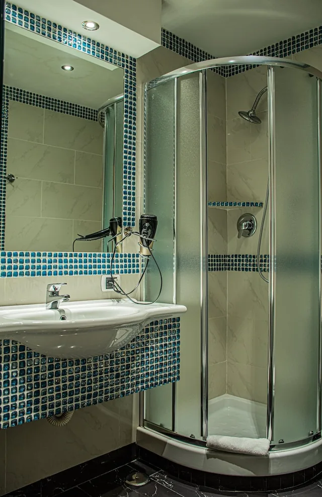 غرفة بسرير مزدوج أو سريرين منفصلين، Hotel Canova 8/9